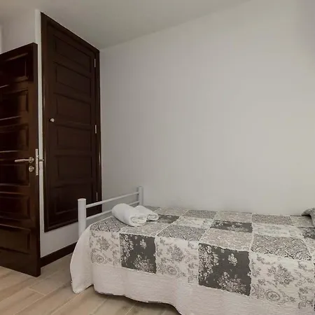 Park Santiago Ii 85 - Two Bed Apartment *